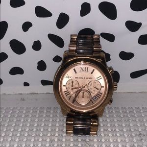 MK watch